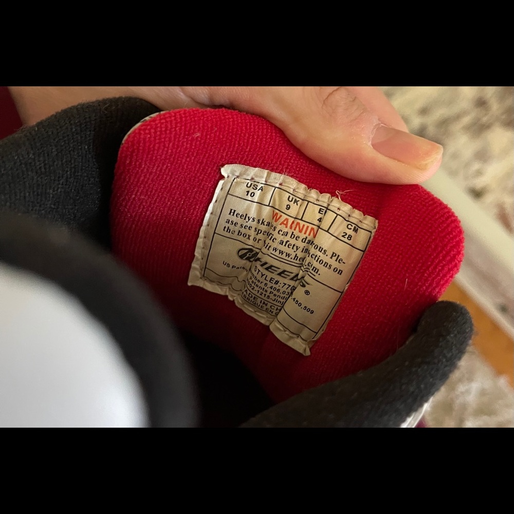 Heelys - Picture 2 of 2